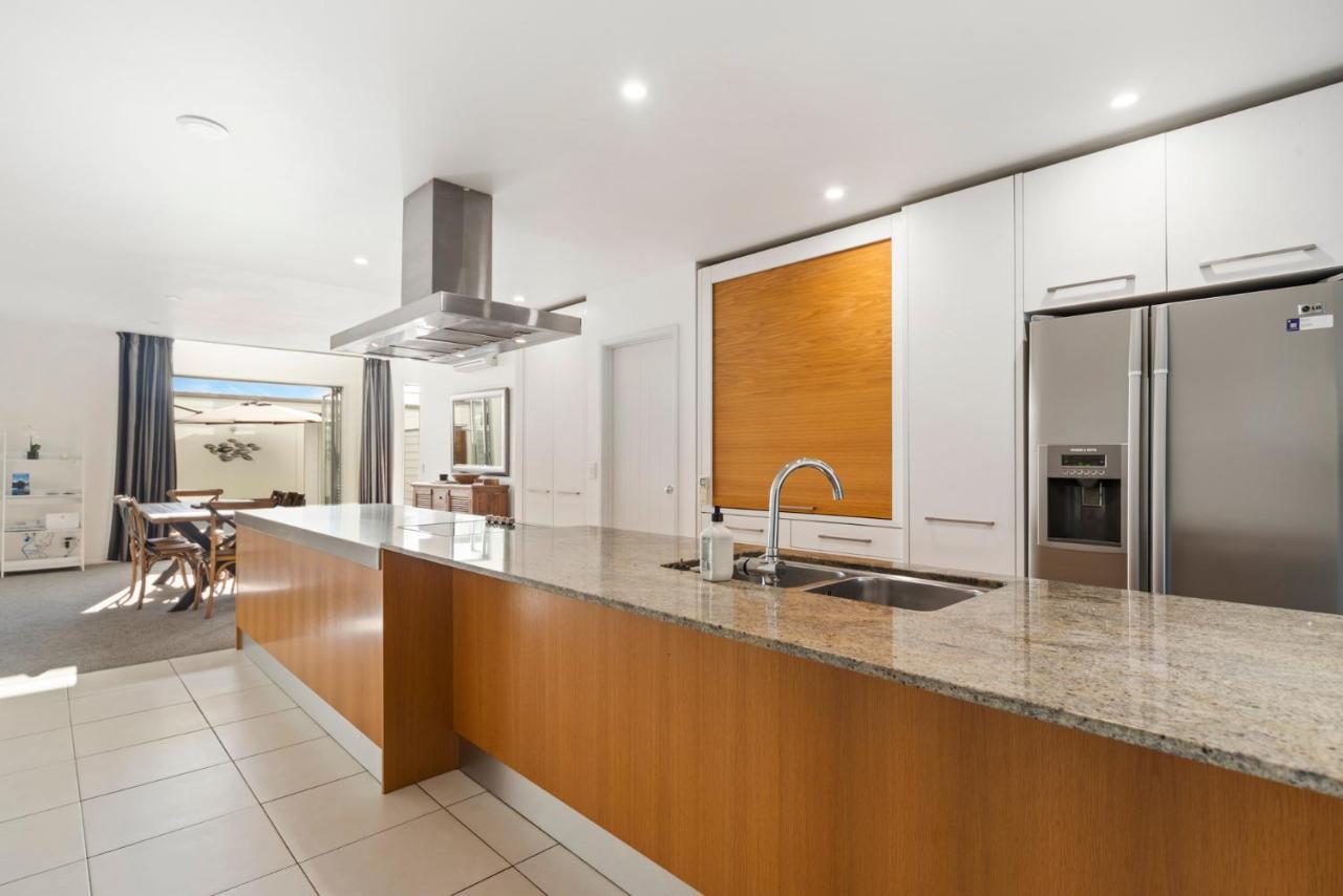 Lakeview Luxury - Taupo Holiday Apartment Exterior foto